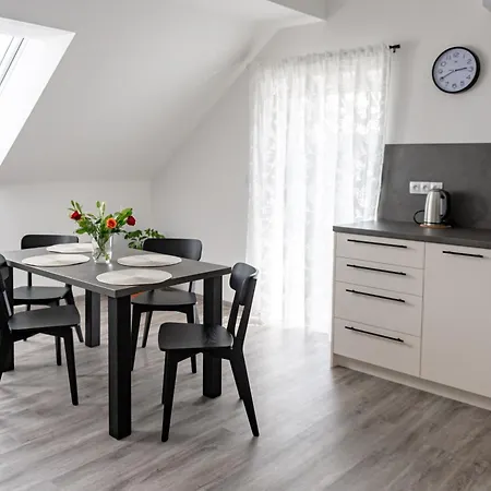 Apartmany Miska Mirkovice Exterior photo