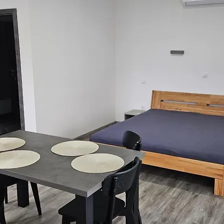 Apartmany Miska Mirkovice Exterior photo