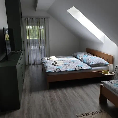 Apartmany Miska Mirkovice Exterior photo